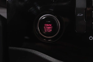 Хетчбэк Kia Rio X-Line 2020 года, 1829000 рублей, Новокузнецк