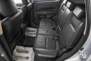 Внедорожник Mitsubishi Outlander 2013 года, 1649000 рублей, Барнаул