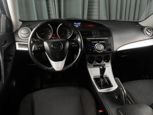 Хетчбэк Mazda 3 2010 года, 749000 рублей, Тюмень