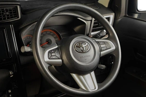 Хетчбэк Toyota Tank 2019 года, 1299000 рублей, Тюмень