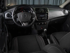 Седан Renault Logan 2014 года, 680000 рублей, Волгоград