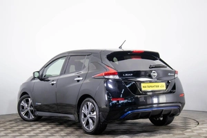 Хетчбэк Nissan Leaf 2018 года, 1749000 рублей, Пермь