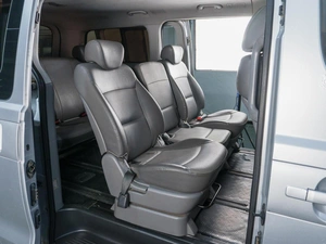 Минивэн Hyundai Grand Starex 2010 года, 1049000 рублей, Сургут