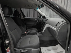 Внедорожник Skoda Yeti 2011 года, 699000 рублей, Красноярск