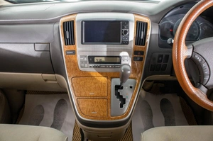 Минивэн Toyota Alphard 2007 года, 1949000 рублей, Барнаул