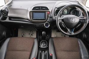 Универсал Honda Fit Shuttle 2014 года, 849000 рублей, Красноярск