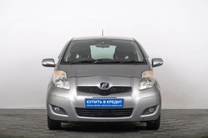 Хетчбэк Toyota Vitz 2008 года, 629000 рублей, Томск