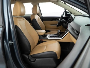 Минивэн Kia Carnival 2021 года, 3999055 рублей, Москва