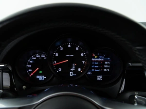 Внедорожник Porsche Macan 2019 года, 5249999 рублей, Москва