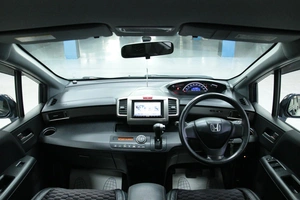 Минивэн Honda Freed 2011 года, 1058000 рублей, Солонцы