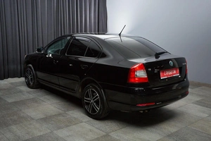 Универсал Skoda Octavia 2012 года, 987000 рублей, Красноярск