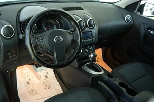 Внедорожник Nissan Qashqai 2012 года, 1199000 рублей, Омск