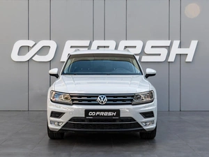 Внедорожник Volkswagen Tiguan 2017 года, 2330000 рублей, Краснодар
