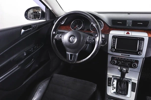 Седан Volkswagen Passat 2010 года, 689000 рублей, Пермь