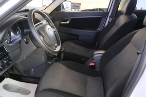 Седан ВАЗ (LADA) Priora 2016 года, 629000 рублей, Омск