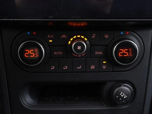 Внедорожник Nissan Qashqai 2011 года, 1240000 рублей, Тверь