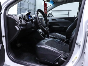 Хетчбэк Chevrolet Aveo 2012 года, 690000 рублей, Красноярск