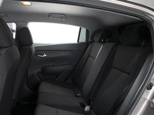 Хетчбэк Kia Rio X-Line 2018 года, 1250000 рублей, Омск