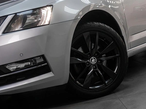 Лифтбек Skoda Octavia 2019 года, 1929000 рублей, Тюмень