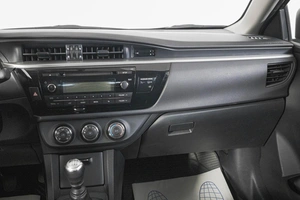 Седан Toyota Corolla 2013 года, 1699000 рублей, Кемерово