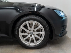 Седан Audi A4 2017 года, 1945000 рублей, Красноярск