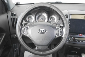 Хетчбэк Kia Ceed 2009 года, 709000 рублей, Кемерово