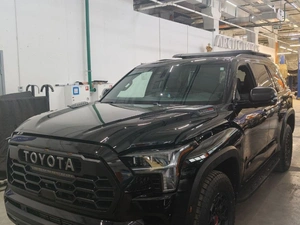 Внедорожник Toyota Sequoia 2025 года, 15000000 рублей, Новоивановское