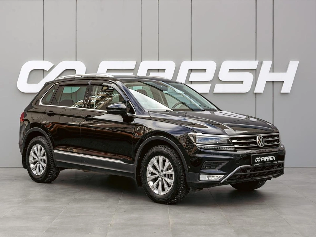 Внедорожник Volkswagen Tiguan 2017 года, 2698000 рублей, Краснодар