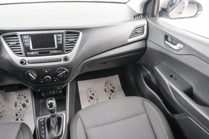 Седан Hyundai Solaris 2018 года, 1249000 рублей, Красноярск