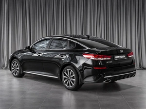 Седан Kia Optima 2019 года, 1599000 рублей, Тюмень
