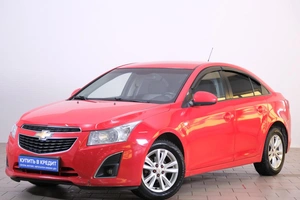 Седан Chevrolet Cruze 2013 года, 749000 рублей, Омск