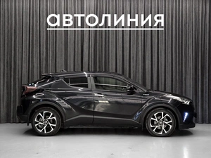 Внедорожник Toyota C-HR 2018 года, 2000000 рублей, Красноярск