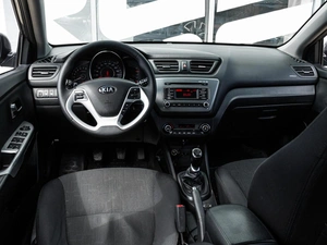 Хетчбэк Kia Rio 2015 года, 999000 рублей, Ставрополь