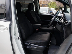 Минивэн Toyota Noah 2015 года, 1739000 рублей, Большой Сочи