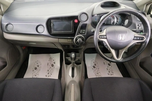 Лифтбек Honda Insight 2009 года, 989000 рублей, Омск