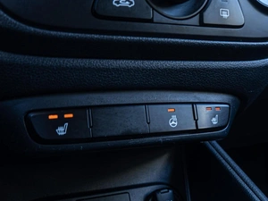 Седан Hyundai Solaris 2021 года, 1680000 рублей, Волгоград