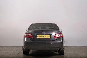 Седан Toyota Camry 2008 года, 1399000 рублей, Томск