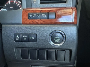 Минивэн Toyota Vellfire 2010 года, 2190000 рублей, Уфа
