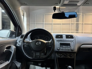 Седан Volkswagen Polo 2019 года, 967000 рублей, Красноярск