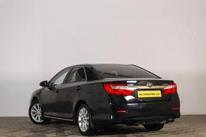 Седан Toyota Camry 2012 года, 1639000 рублей, Тюмень