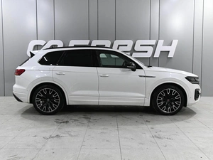 Внедорожник Volkswagen Touareg 2020 года, 5200000 рублей, Аксай