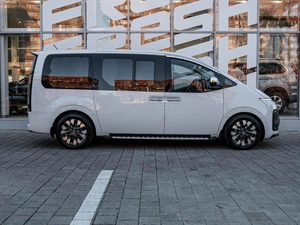 Минивэн Hyundai Staria 2021 года, 4740000 рублей, Ставрополь