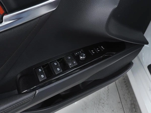 Седан Toyota Camry 2019 года, 3050000 рублей, Ростов-на-Дону