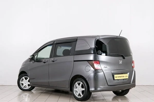 Минивэн Honda Freed 2012 года, 1099000 рублей, Красноярск