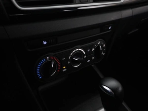 Хетчбэк Mazda 3 2014 года, 1469444 рублей, Москва