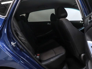 Хетчбэк Hyundai Solaris 2015 года, 929000 рублей, Красноярск