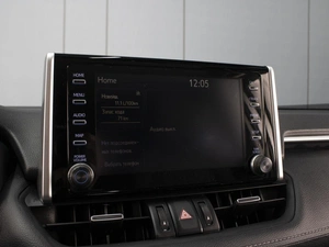 Внедорожник Toyota RAV4 2021 года, 3330000 рублей, Омск