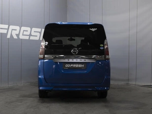 Минивэн Nissan Serena 2018 года, 1930000 рублей, Омск