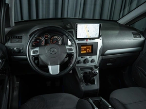 Минивэн Opel Zafira 2010 года, 849000 рублей, Волгоград