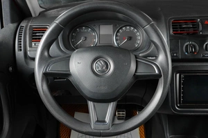 Хетчбэк Skoda Fabia 2014 года, 679000 рублей, Тюмень